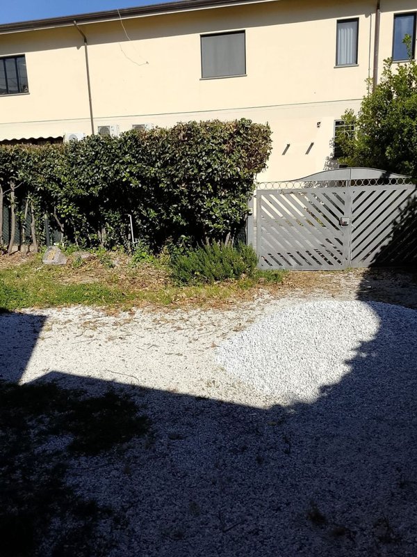 casa indipendente in vendita a Pietrasanta