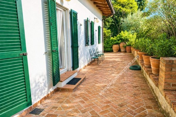 casa indipendente in vendita a Pietrasanta