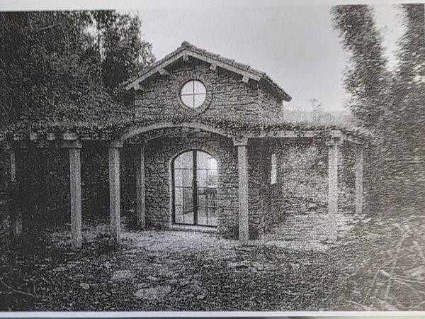 casa indipendente in vendita a Pietrasanta in zona Strettoia