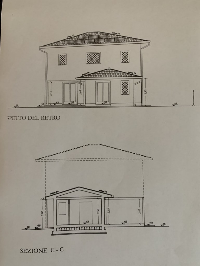 casa indipendente in vendita a Pietrasanta in zona Tonfano