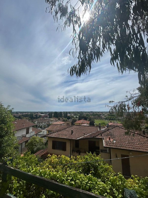 casa indipendente in vendita a Pietrasanta