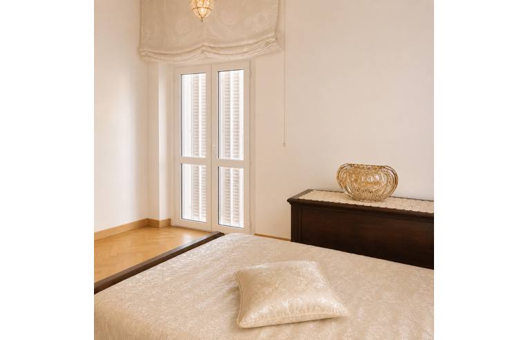 casa indipendente in vendita a Pietrasanta in zona Tonfano