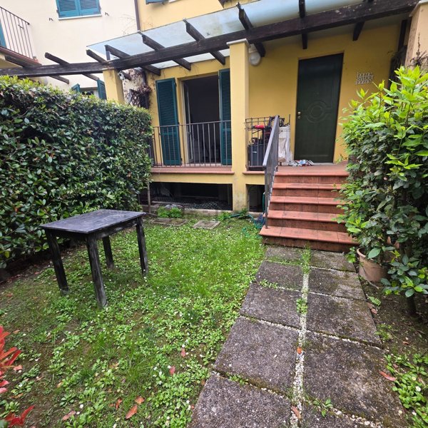 casa indipendente in vendita a Pietrasanta