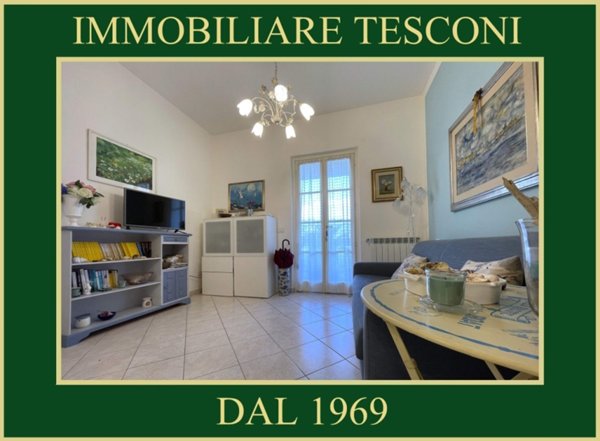 appartamento in vendita a Pietrasanta in zona Vignone