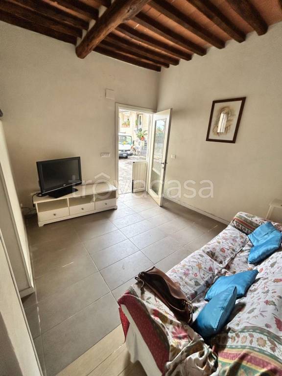 casa indipendente in vendita a Pietrasanta