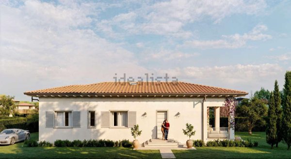 casa indipendente in vendita a Pietrasanta