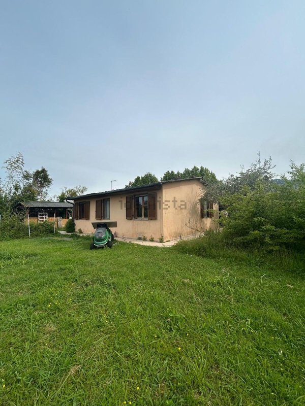 casa indipendente in vendita a Pietrasanta