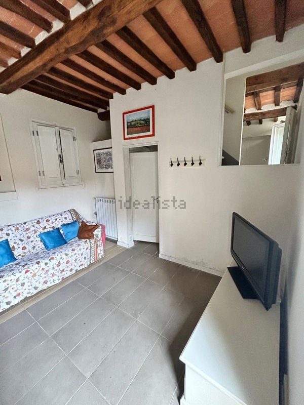 casa indipendente in vendita a Pietrasanta