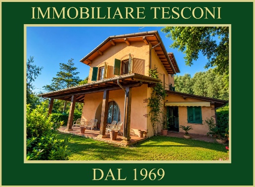 casa indipendente in vendita a Pietrasanta