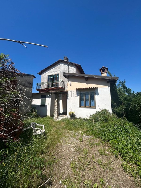 casa indipendente in vendita a Pietrasanta