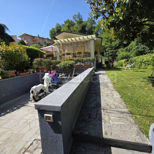 casa indipendente in vendita a Pietrasanta