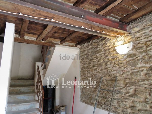 casa indipendente in vendita a Pietrasanta