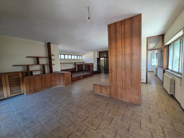 casa indipendente in vendita a Pietrasanta