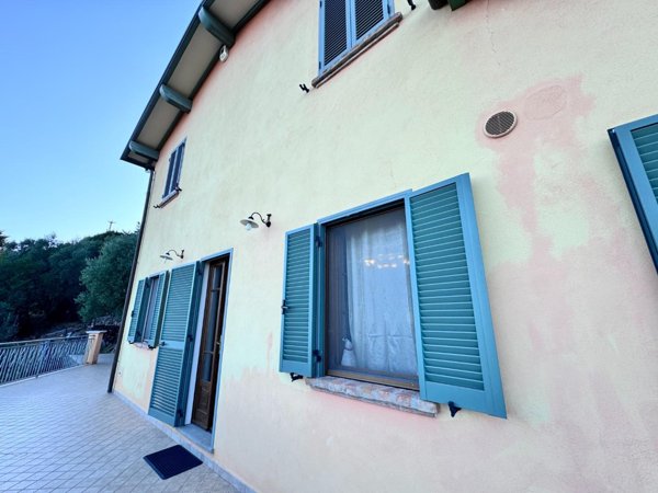 casale in vendita a Pietrasanta