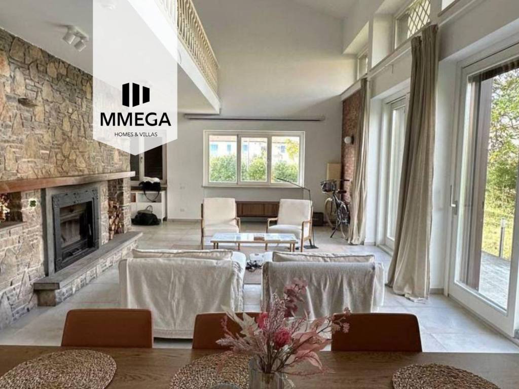 casa indipendente in vendita a Pietrasanta in zona Marina di Pietrasanta