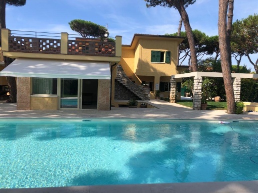 casa indipendente in vendita a Pietrasanta