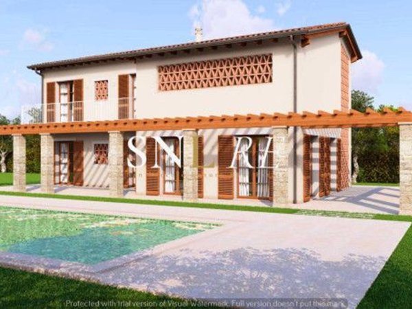 casa indipendente in vendita a Pietrasanta in zona Crociale