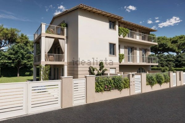 appartamento in vendita a Pietrasanta in zona Motrone