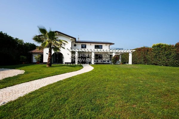 casa indipendente in vendita a Pietrasanta