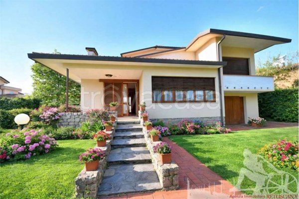 casa indipendente in vendita a Pietrasanta