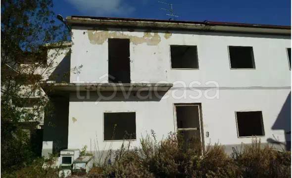 appartamento in vendita a Pietrasanta in zona Vallecchia