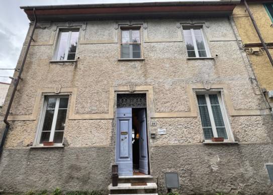 appartamento in vendita a Pietrasanta in zona Vallecchia