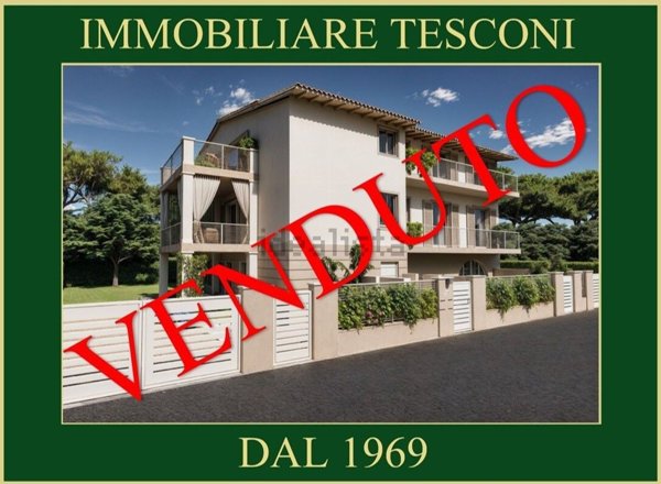 appartamento in vendita a Pietrasanta in zona Motrone