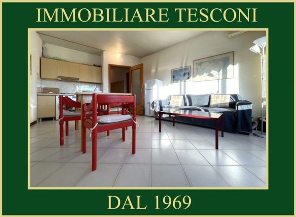 appartamento in vendita a Pietrasanta in zona Fiumetto