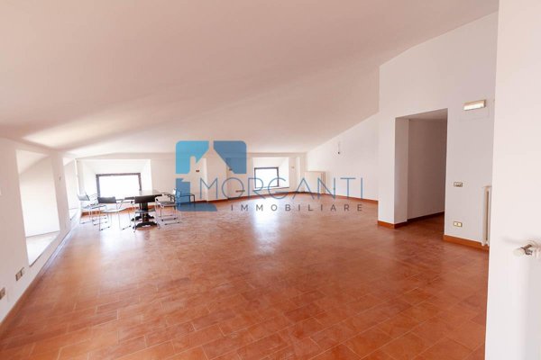 appartamento in vendita a Pietrasanta in zona Capezzano Monte