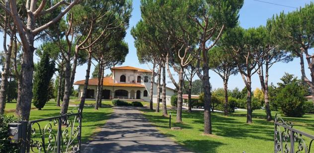 casa indipendente in vendita a Pietrasanta in zona Marina di Pietrasanta