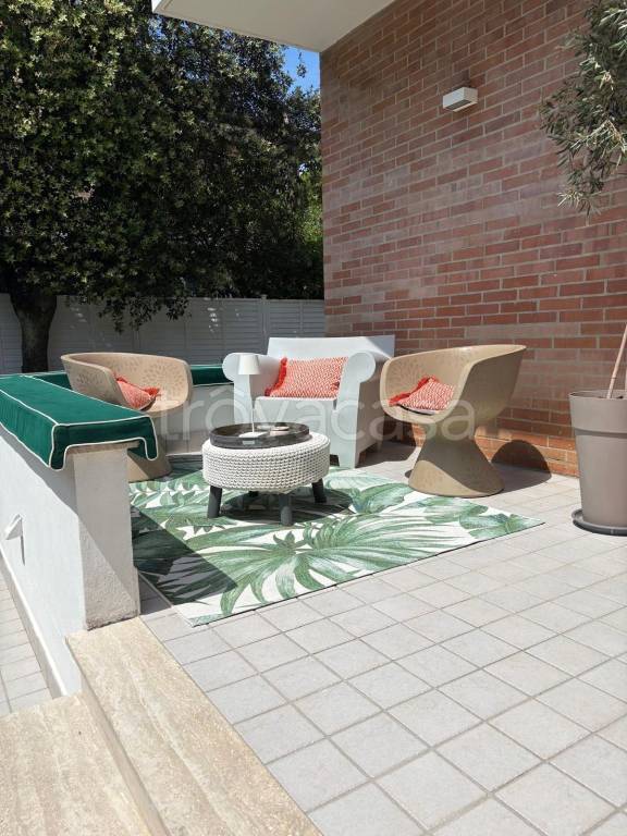 casa indipendente in vendita a Pietrasanta in zona Vignone
