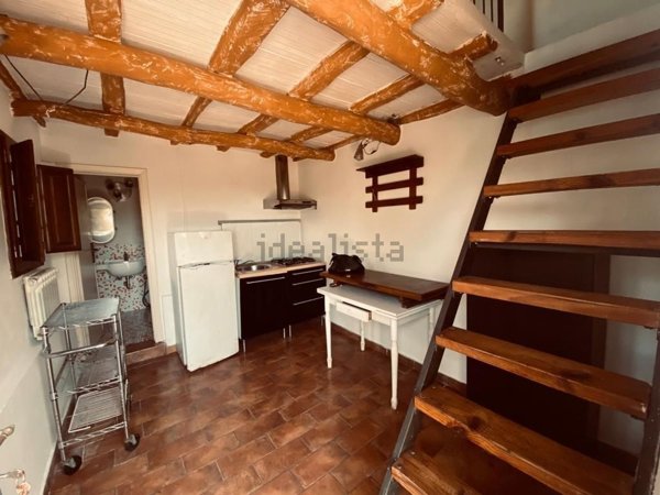 casa indipendente in vendita a Pietrasanta in zona Capezzano