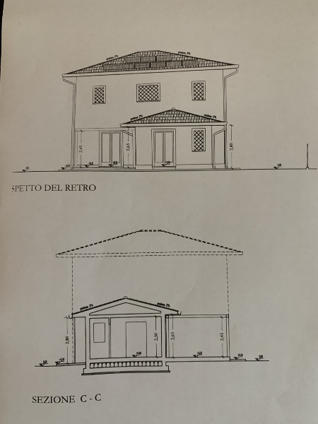 casa indipendente in vendita a Pietrasanta in zona Tonfano