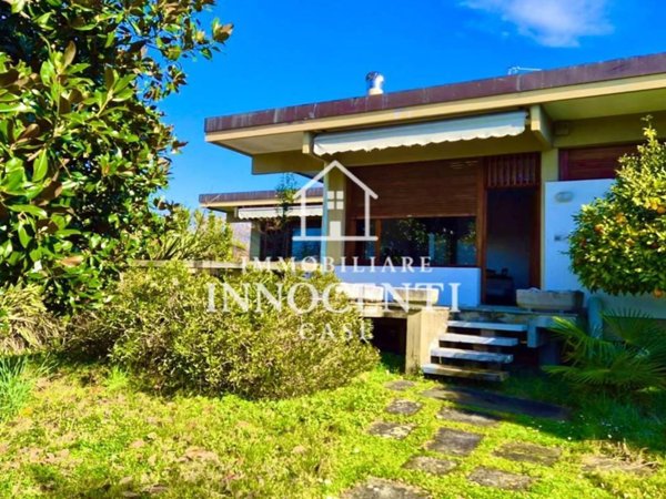 casa indipendente in vendita a Pietrasanta