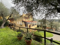 casa indipendente in vendita a Pietrasanta
