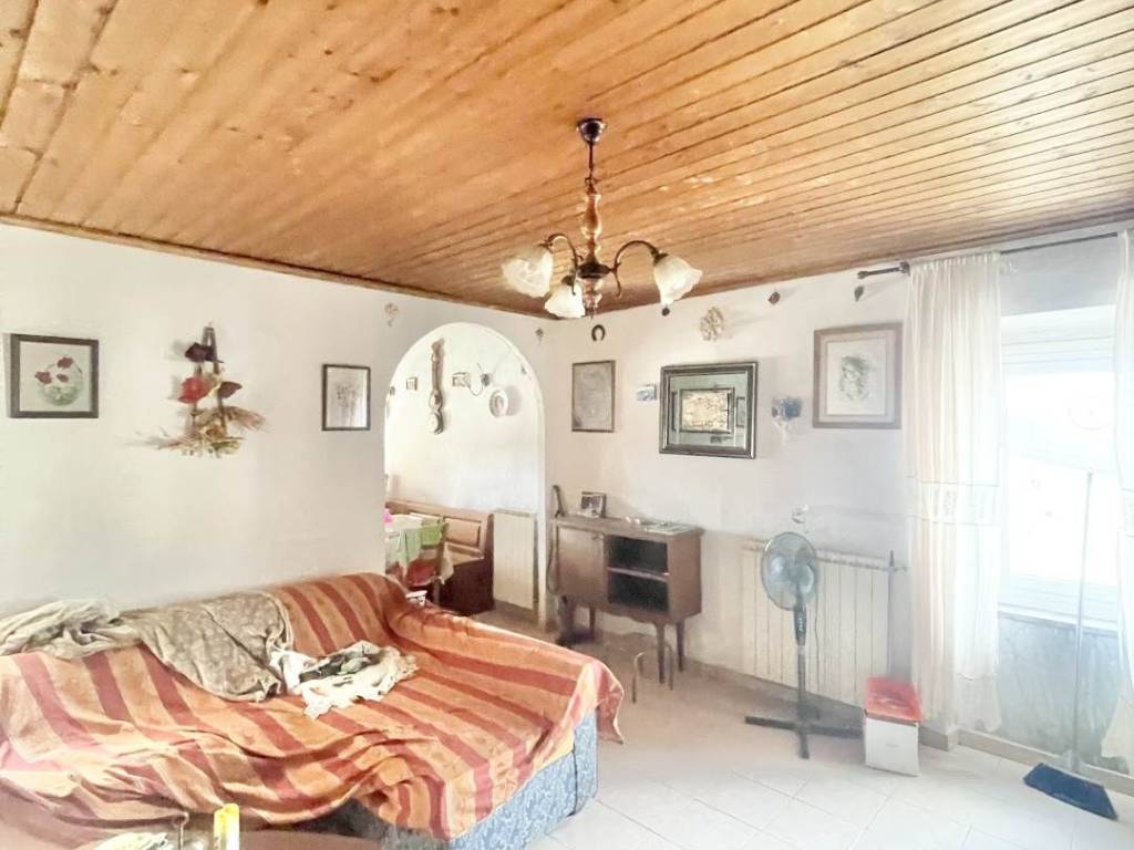 appartamento in vendita a Pietrasanta in zona Capezzano Monte