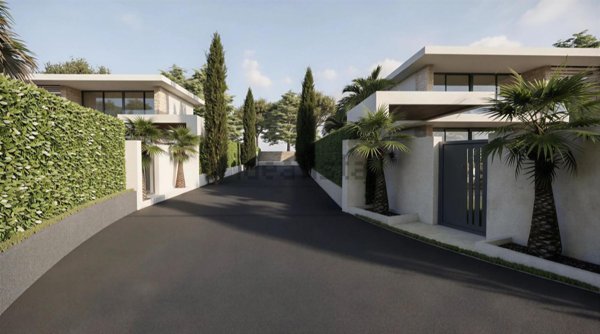 casa indipendente in vendita a Pietrasanta in zona Motrone