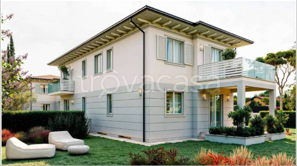 casa indipendente in vendita a Pietrasanta in zona Capezzano Monte