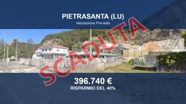 pentavano in vendita a Pietrasanta