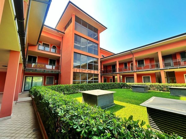 appartamento in vendita a Pietrasanta in zona Africa