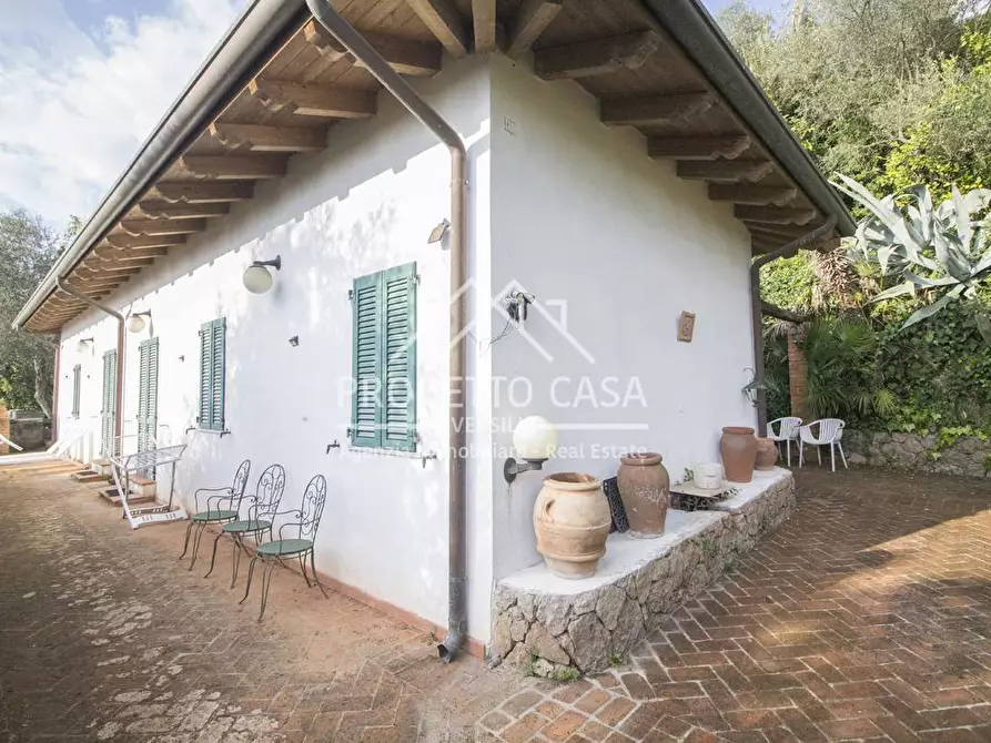 casa indipendente in vendita a Pietrasanta