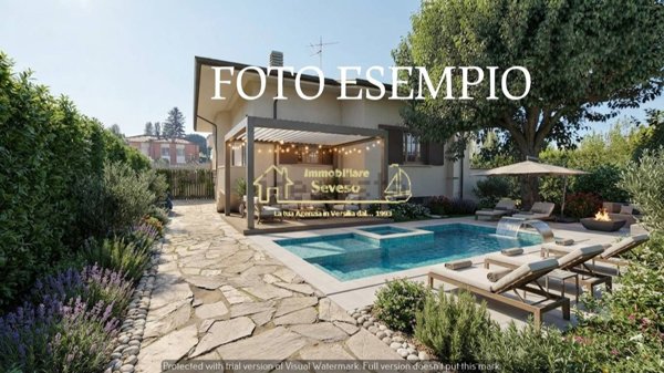casa indipendente in vendita a Pietrasanta in zona Capezzano Monte