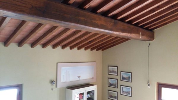 casa indipendente in vendita a Pietrasanta
