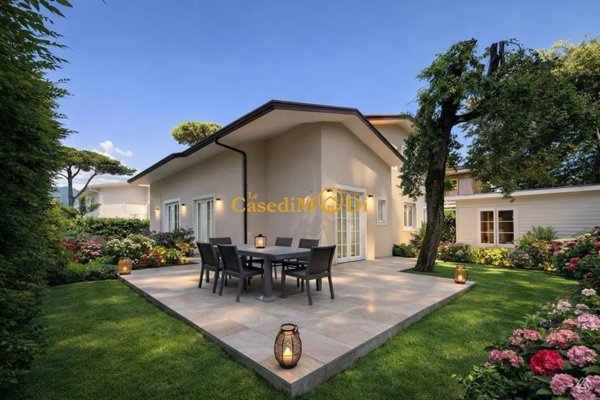 casa indipendente in vendita a Pietrasanta in zona Marina di Pietrasanta