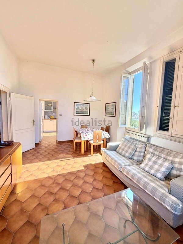 casa indipendente in vendita a Pietrasanta in zona Motrone