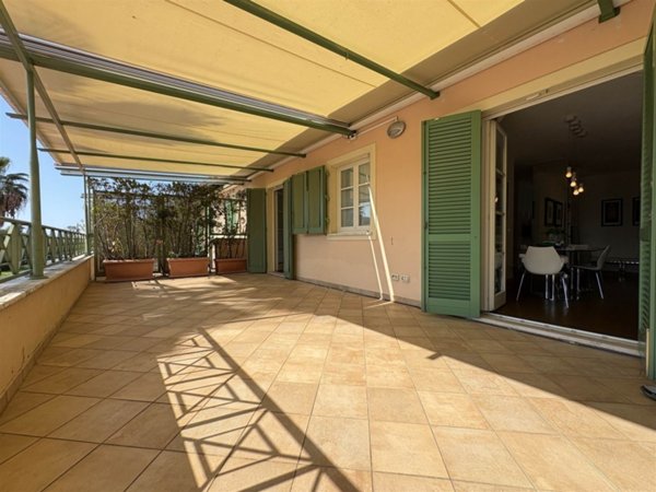 appartamento in vendita a Pietrasanta in zona Marina di Pietrasanta