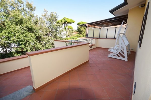 casa indipendente in vendita a Pietrasanta
