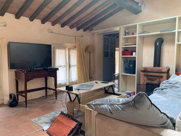 appartamento in vendita a Pietrasanta in zona Capezzano Monte