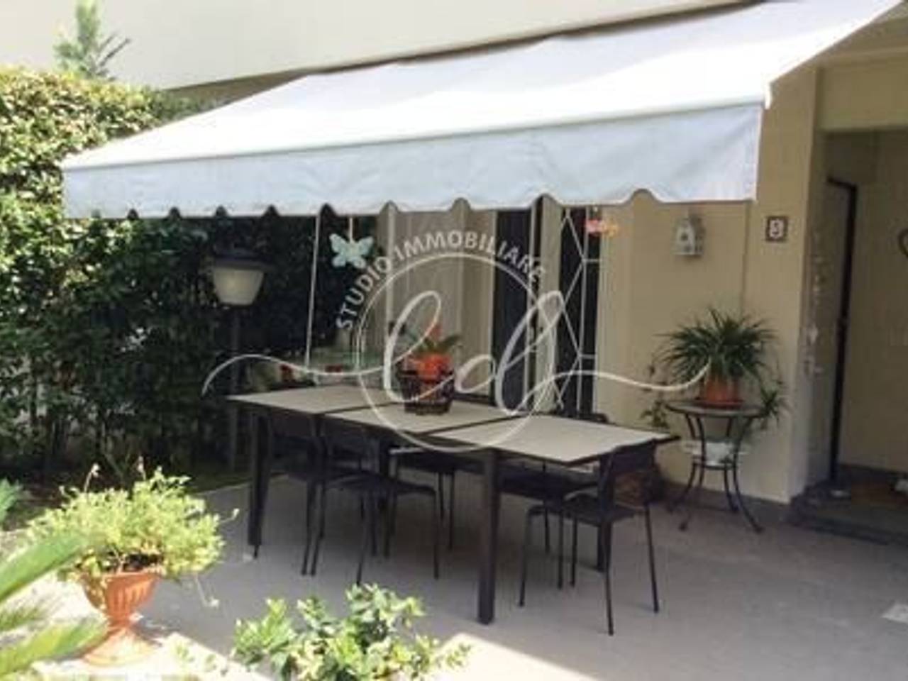 appartamento in vendita a Pietrasanta in zona Africa