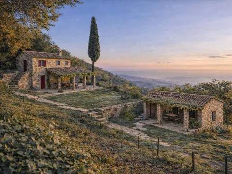 casa indipendente in vendita a Pietrasanta